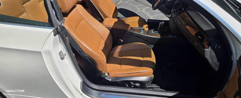2013 BMW 3 Series Image 7