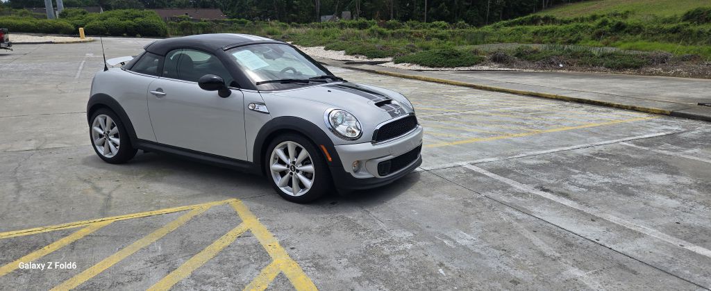 2014 MINI Cooper Image 3