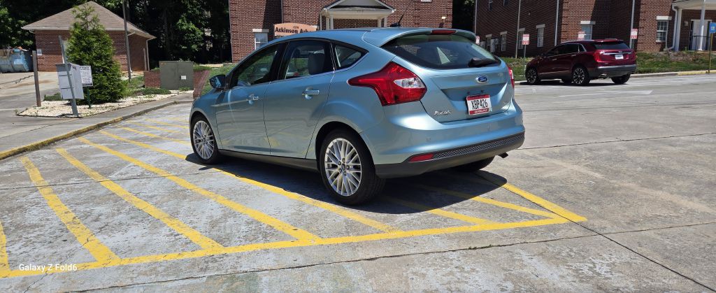 2012 Ford Focus Image 7