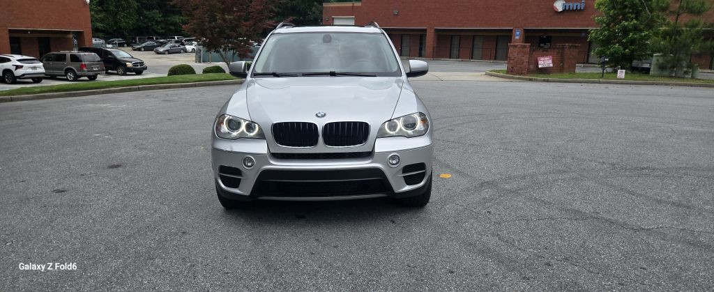 2012 BMW X5 Image 2