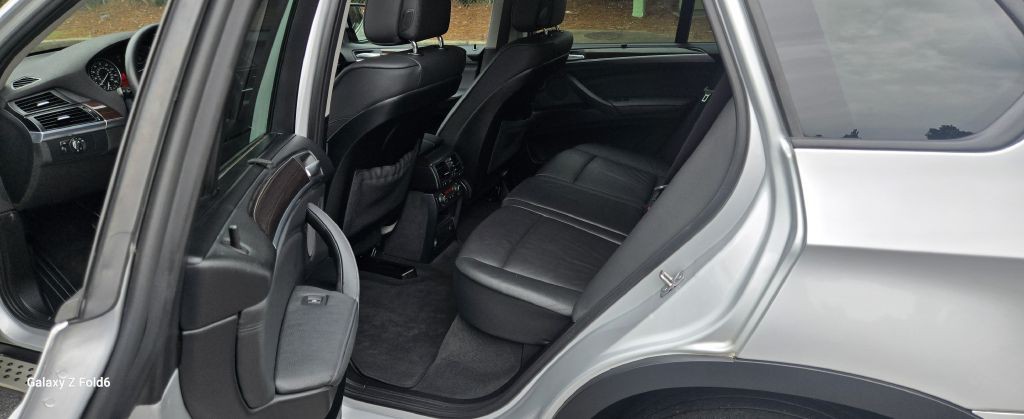 2012 BMW X5 Image 8
