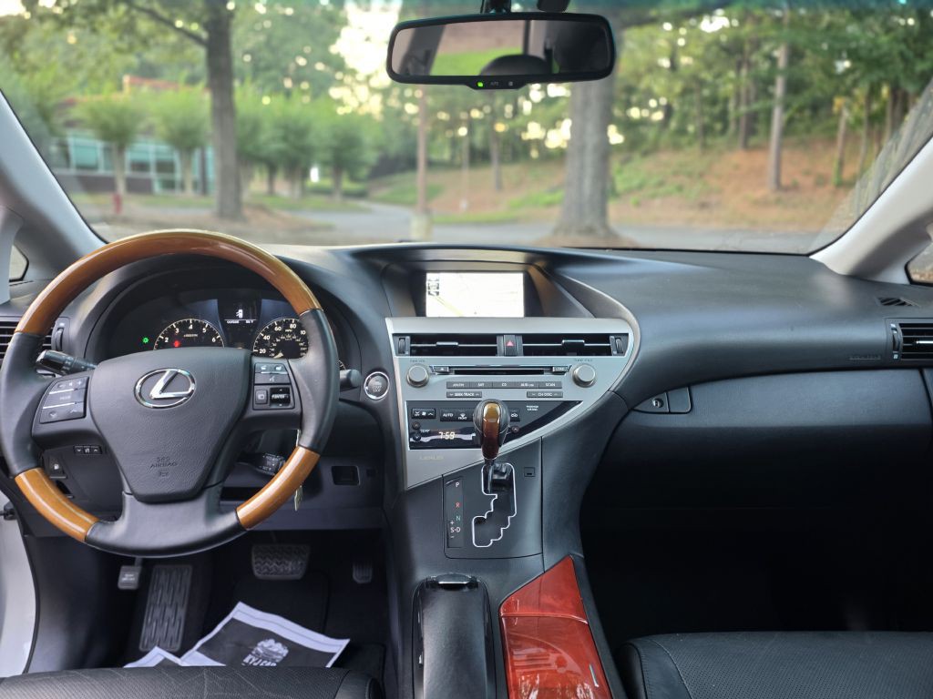2012 Lexus RX Image 10