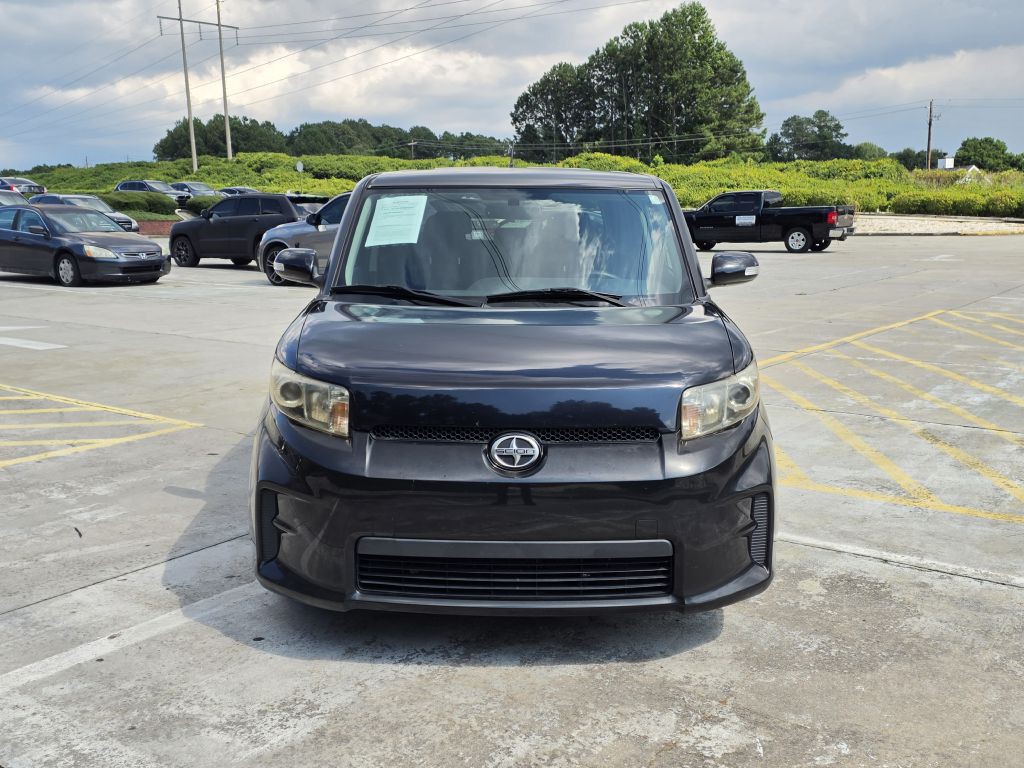 2011 Scion xB Image 2