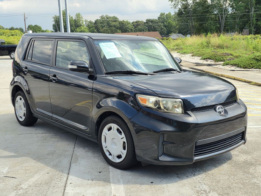 2011 Scion xB Image 3