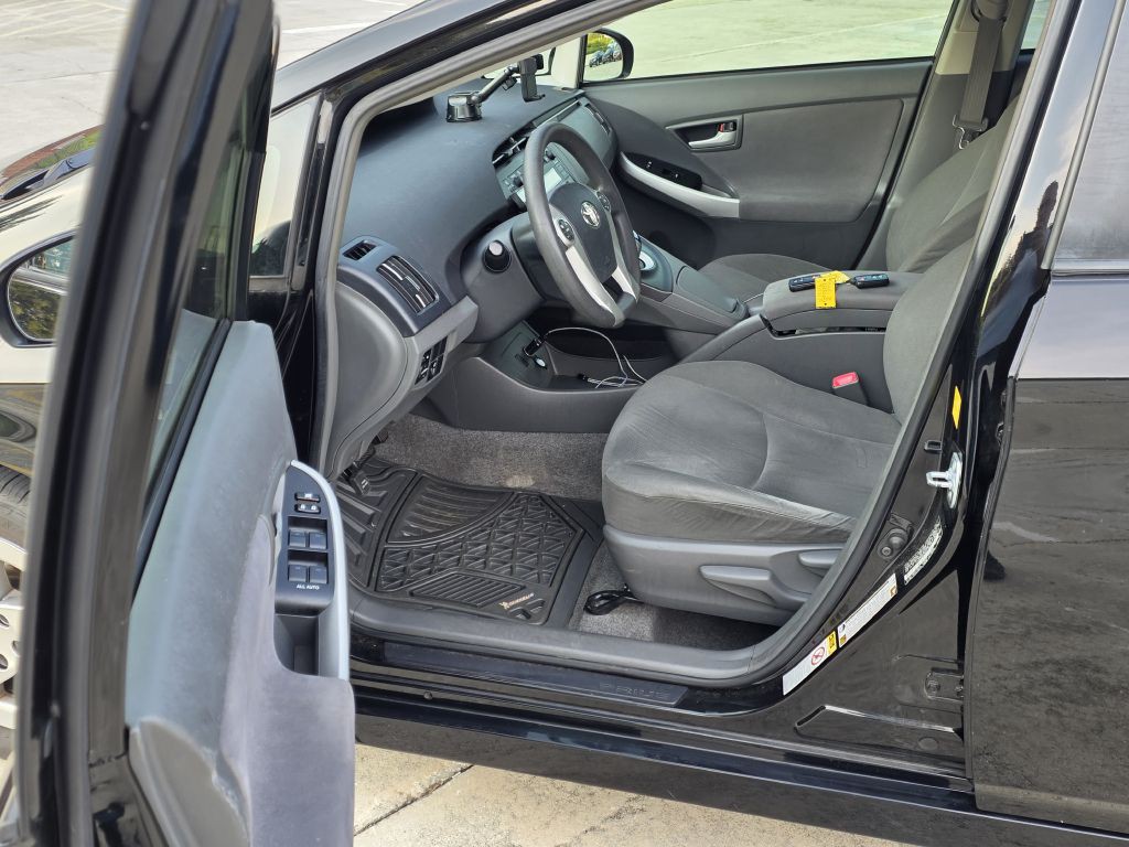 2010 Toyota Prius Image 7