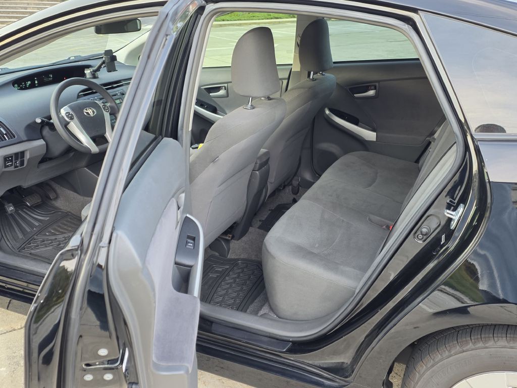 2010 Toyota Prius Image 8