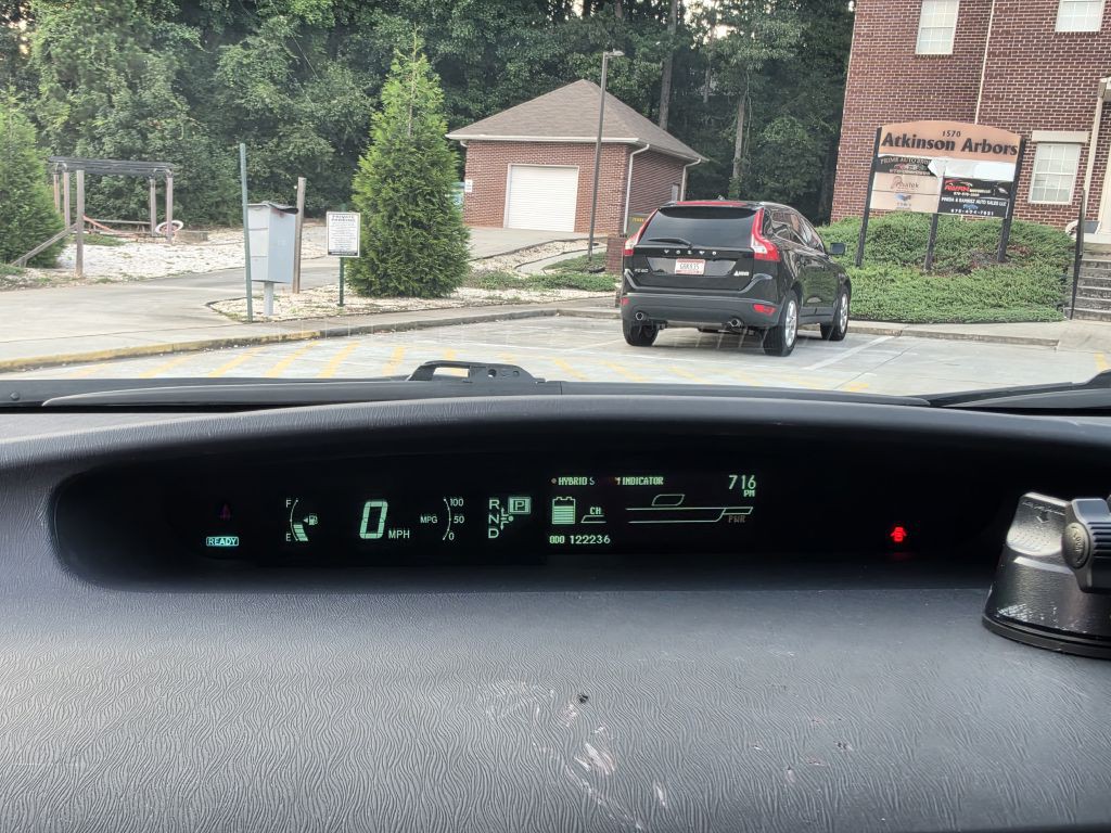 2010 Toyota Prius Image 11