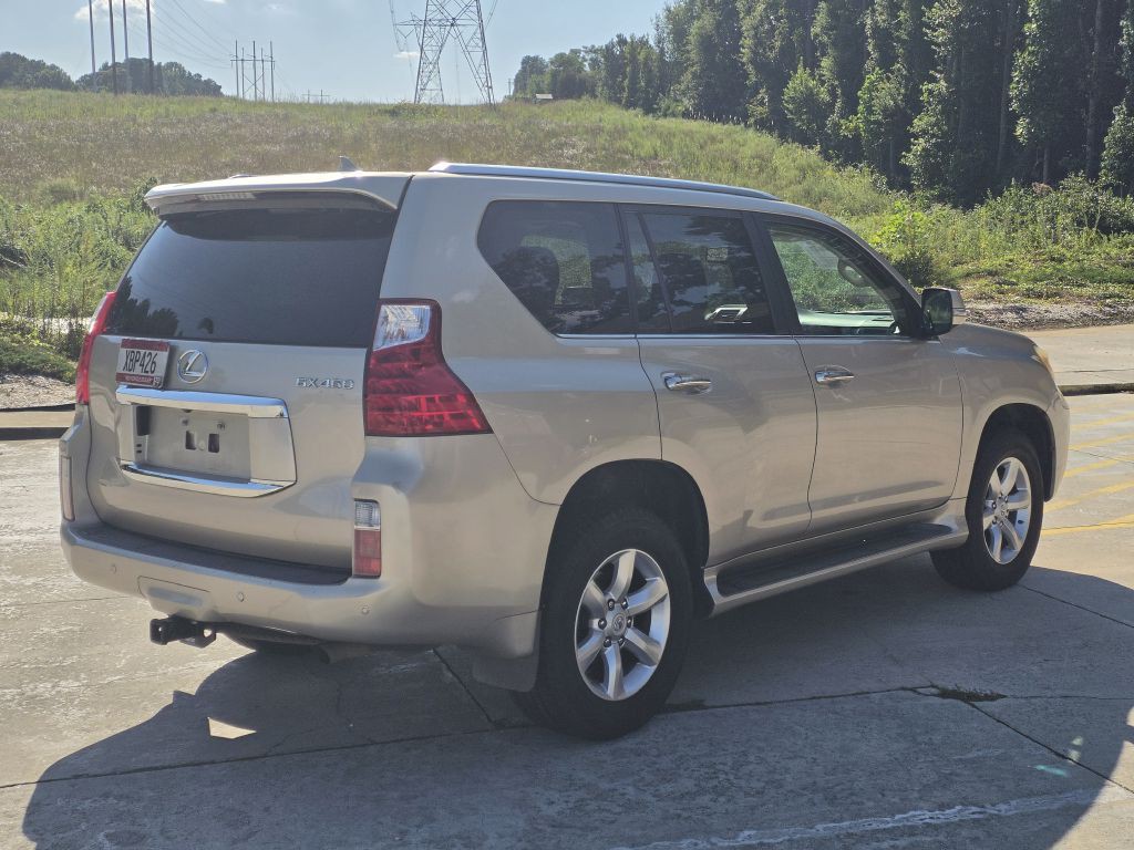 2011 Lexus GX Image 4