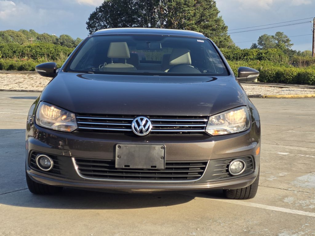 2013 Volkswagen Eos Image 2
