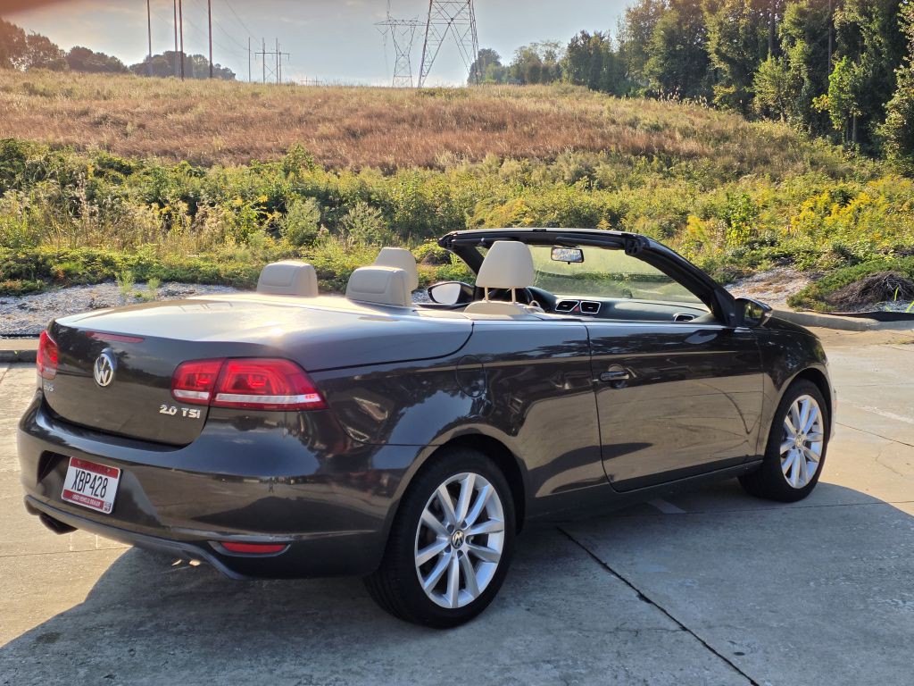 2013 Volkswagen Eos Image 14