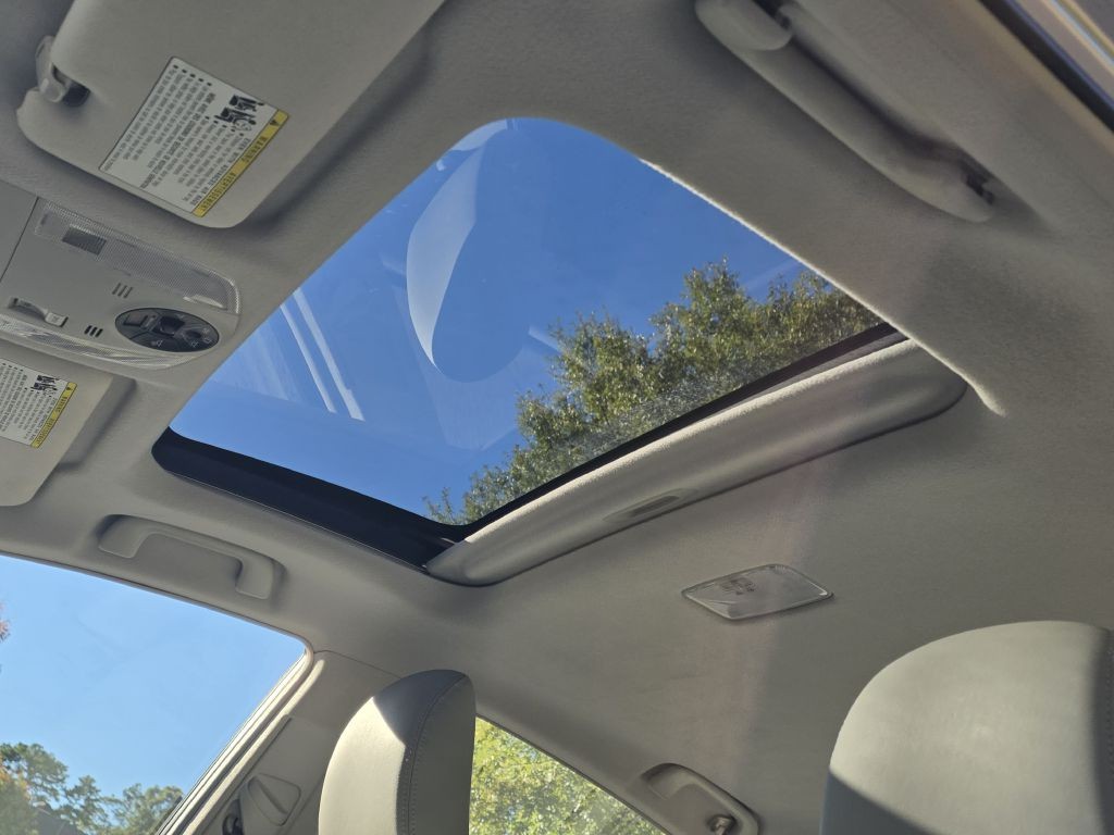 2010 Toyota Prius Image 13
