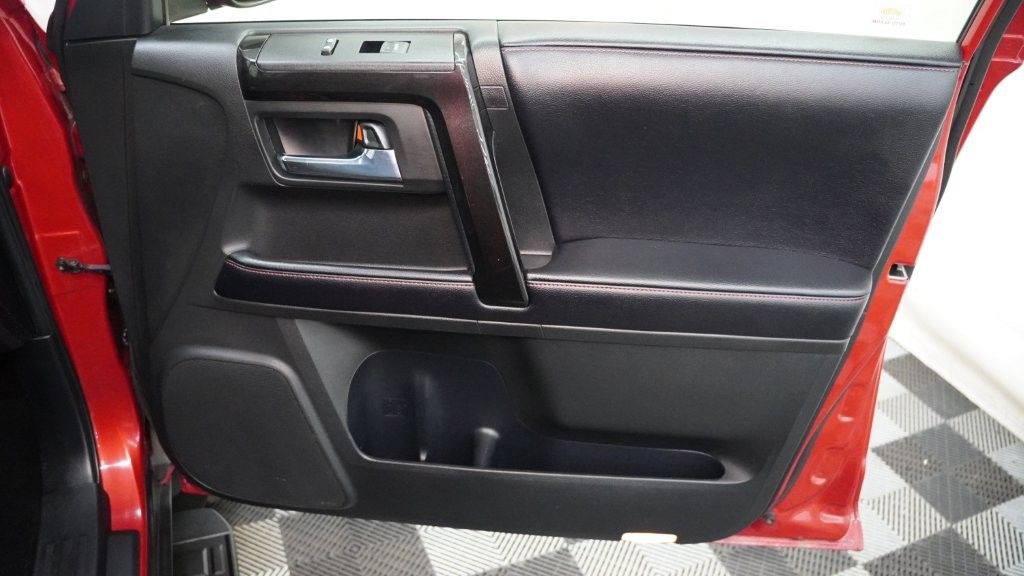 2017 Toyota 4Runner Image 20