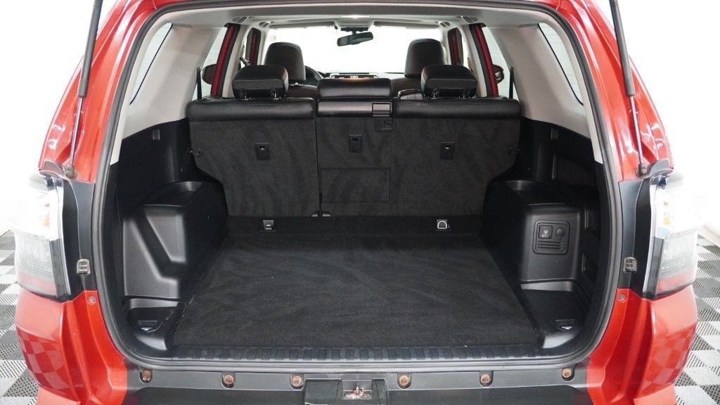 2017 Toyota 4Runner Image 24