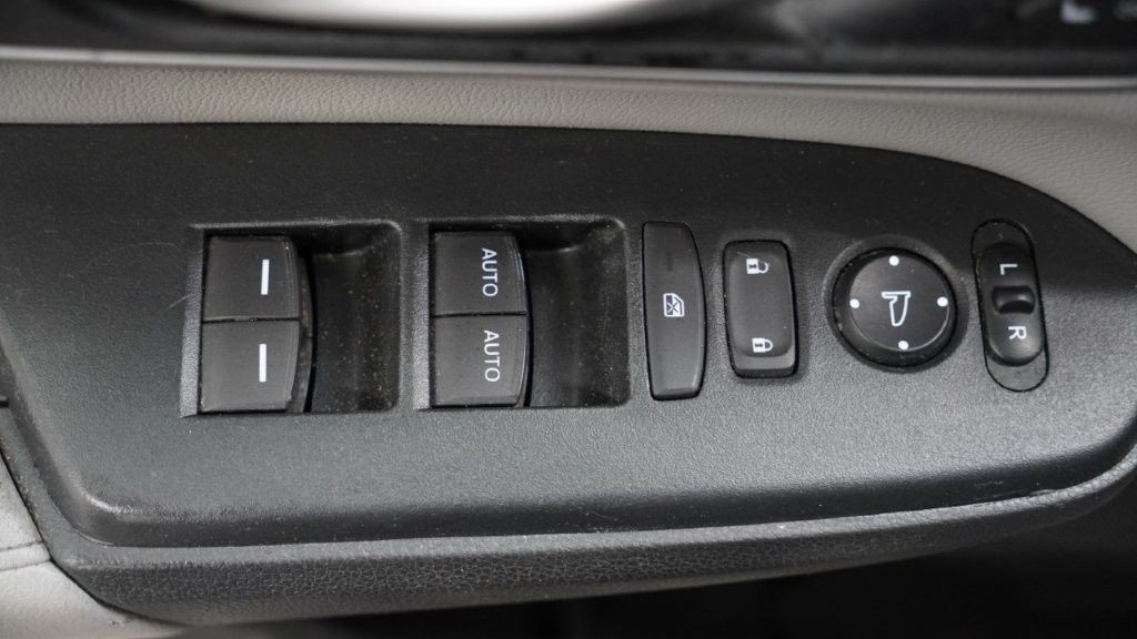 2017 Honda CR-V Image 13