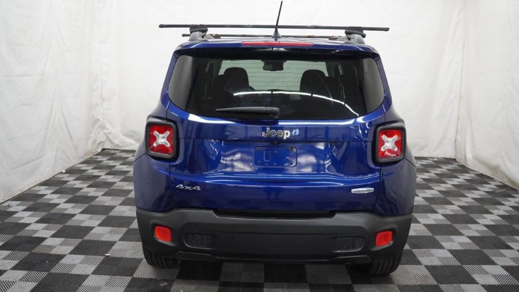 2017 Jeep Renegade Image 8