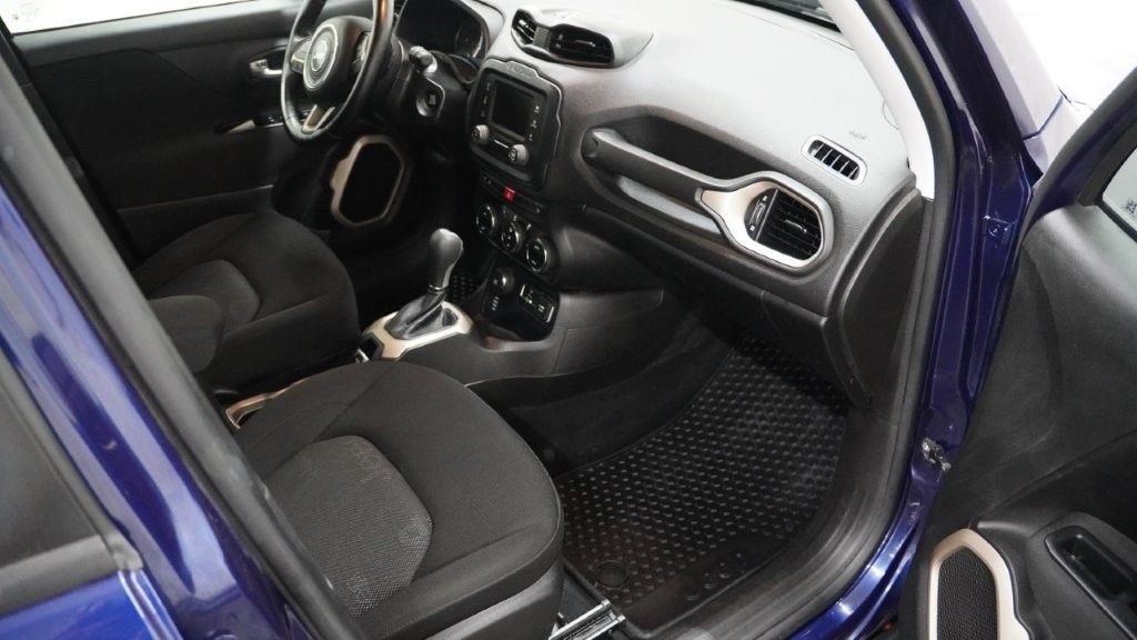 2017 Jeep Renegade Image 15