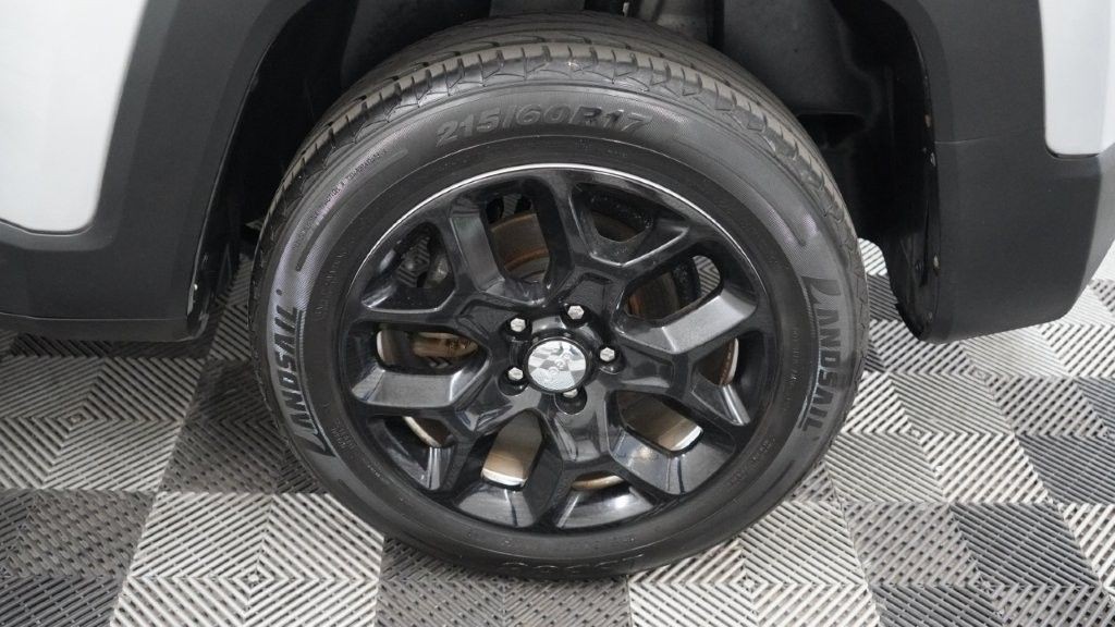 2018 Jeep Renegade Image 8