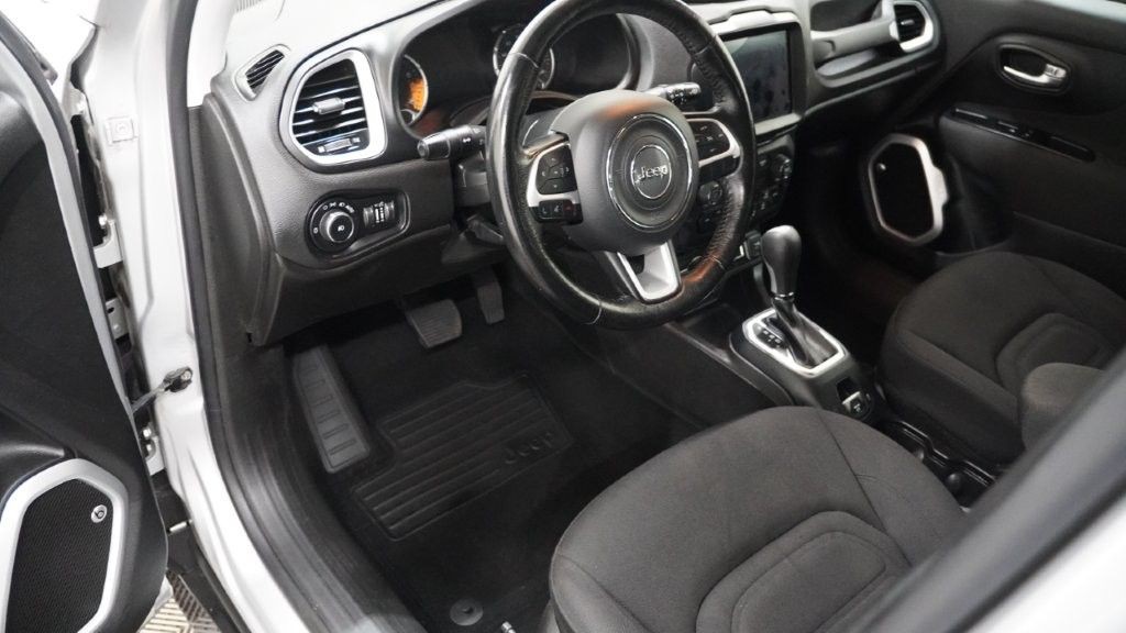 2018 Jeep Renegade Image 11