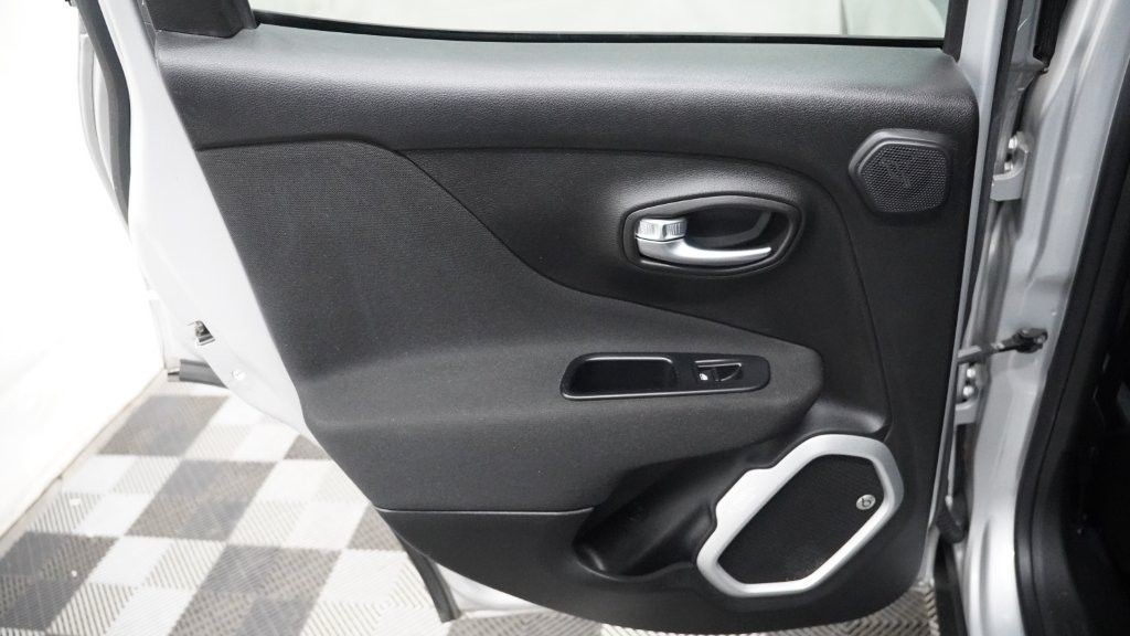 2018 Jeep Renegade Image 15