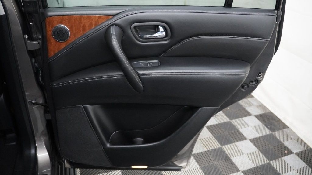 2019 INFINITI QX80 Image 28