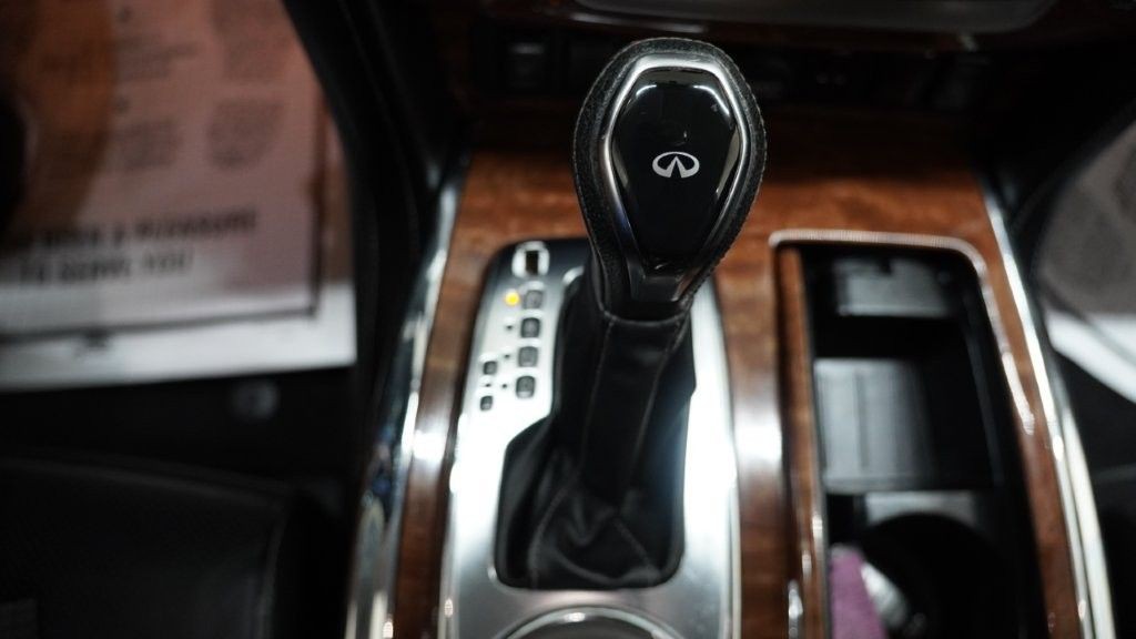 2019 INFINITI QX80 Image 30