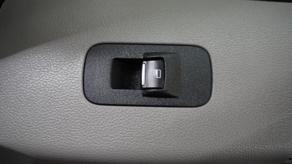 2016 Ford F-150 Image 19