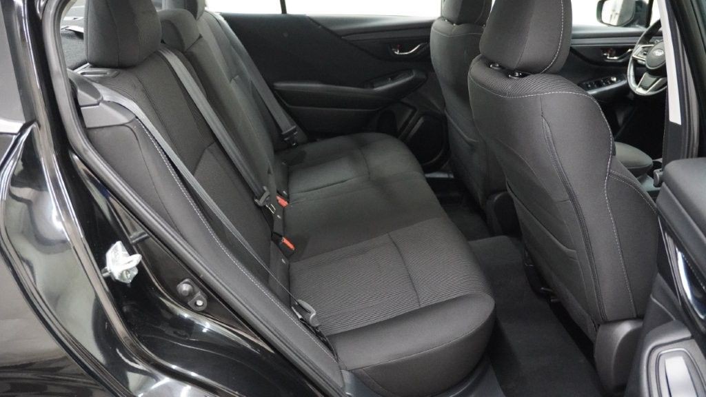 2022 Subaru Legacy Image 21