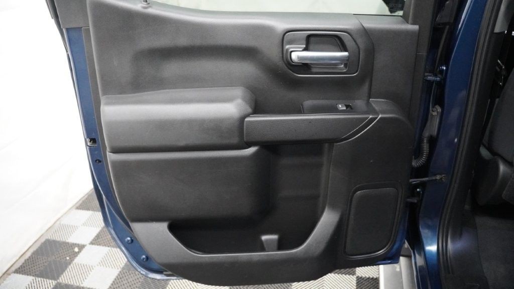 2019 Chevrolet Silverado 1500 Image 17