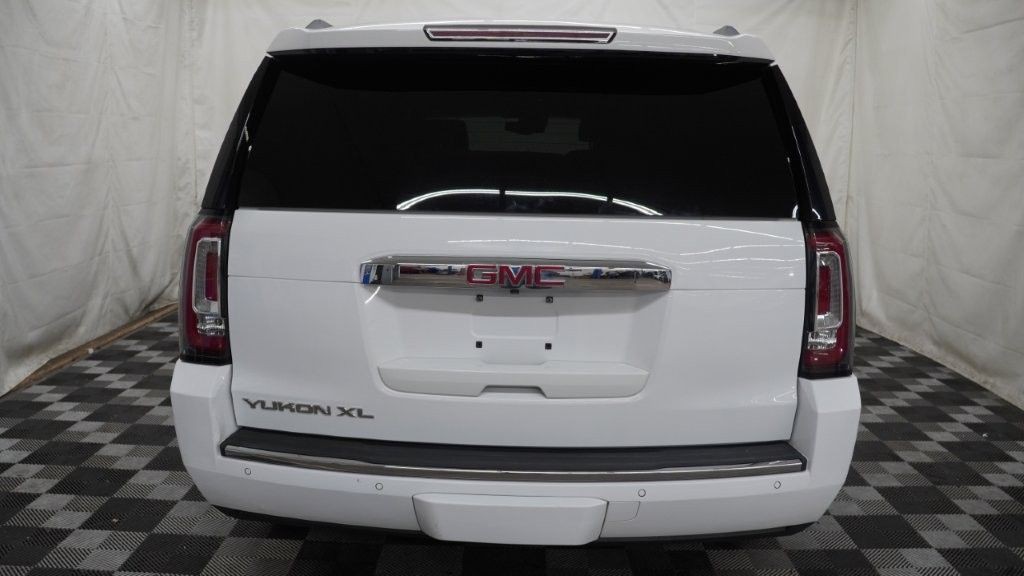 2017 GMC Yukon Image 5