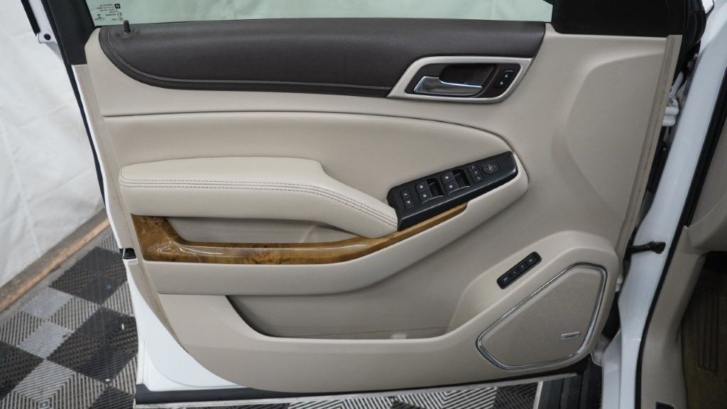 2017 GMC Yukon Image 12