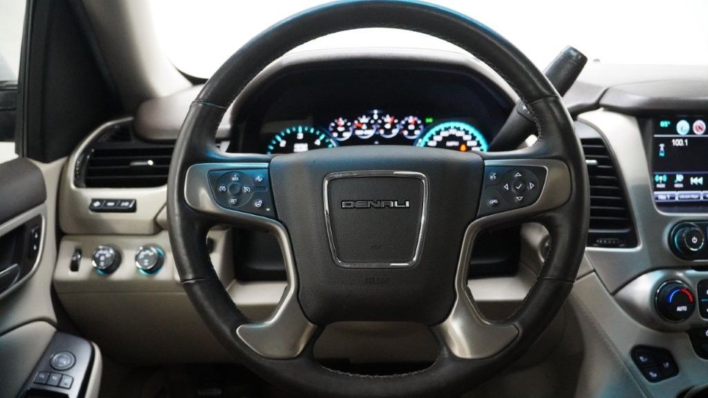 2017 GMC Yukon Image 30