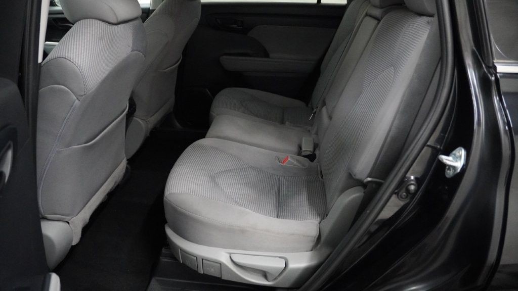 2020 Toyota Highlander Image 16