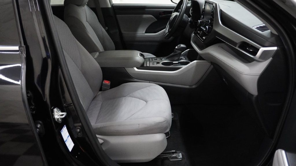 2020 Toyota Highlander Image 17