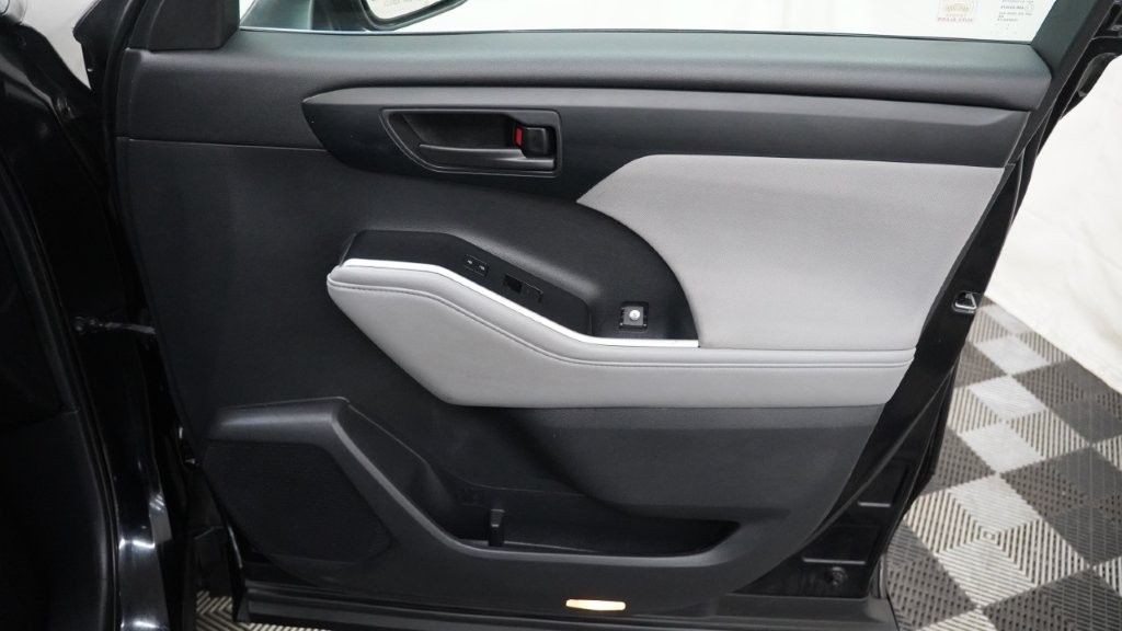 2020 Toyota Highlander Image 20