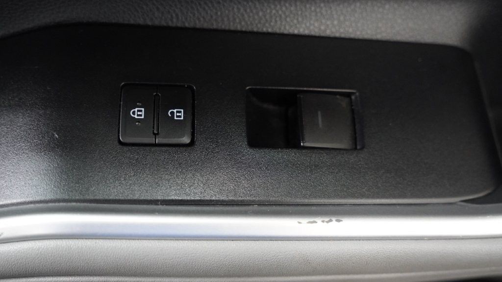 2020 Toyota Highlander Image 24