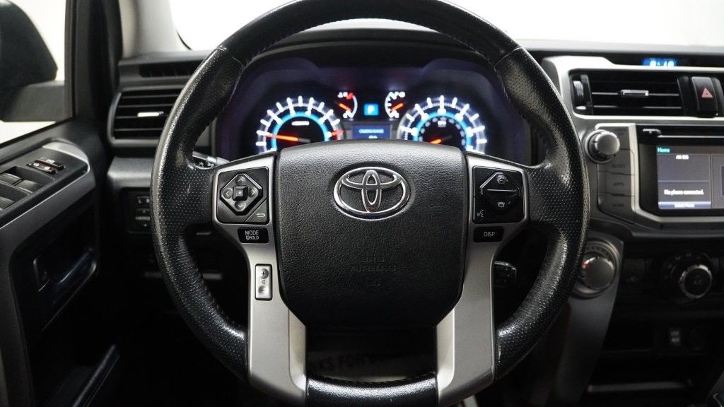2019 Toyota 4Runner Image 25