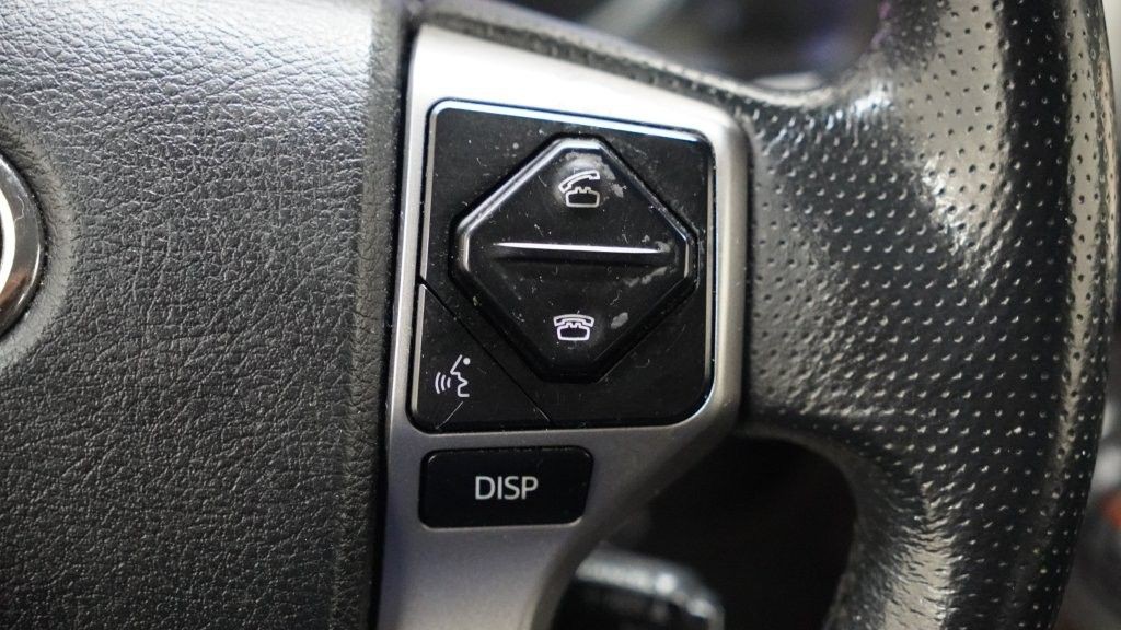 2019 Toyota 4Runner Image 26