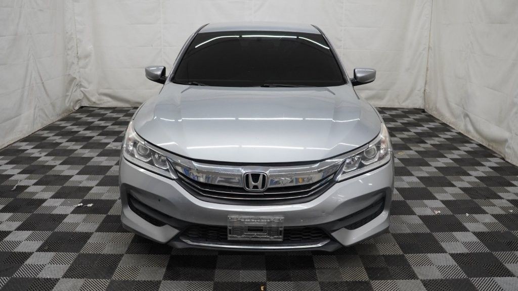 2017 Honda Accord Image 6