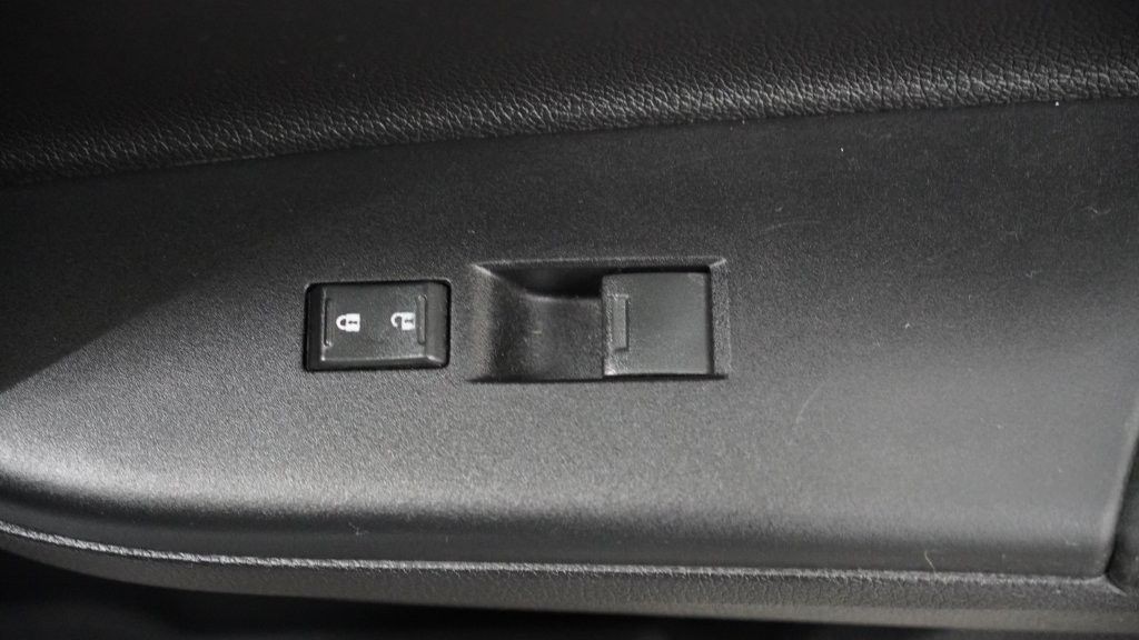 2017 Honda Accord Image 21