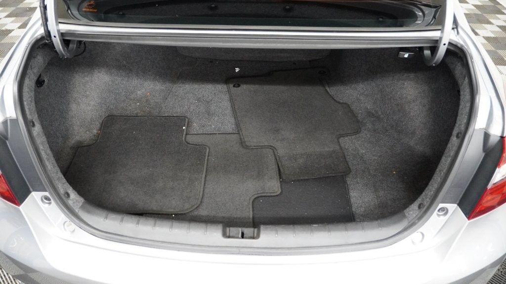 2017 Honda Accord Image 23
