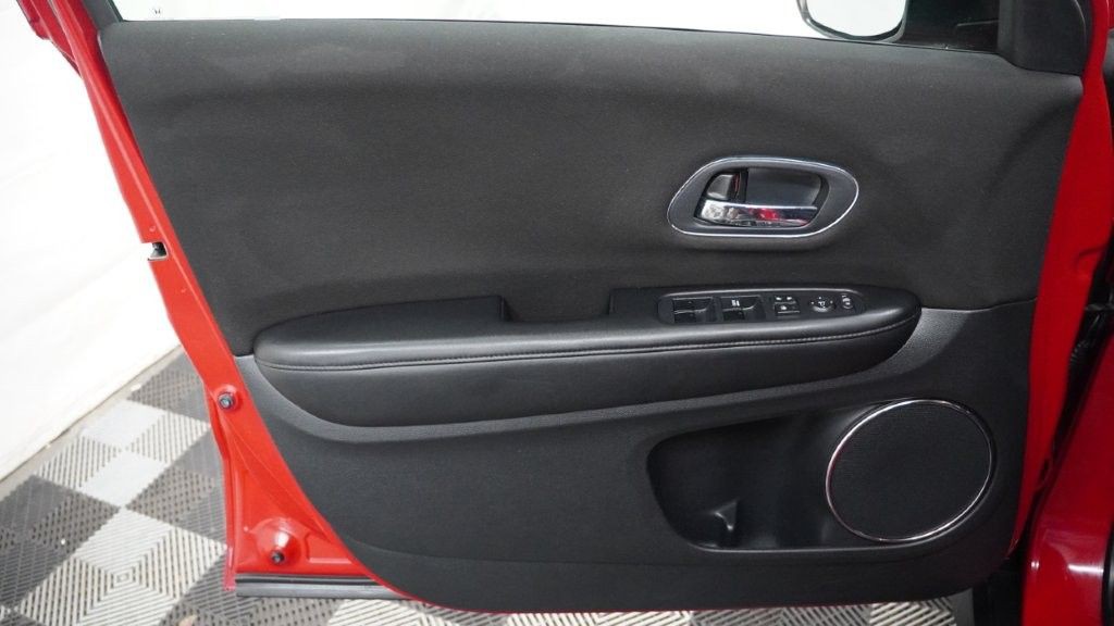 2018 Honda HR-V Image 13
