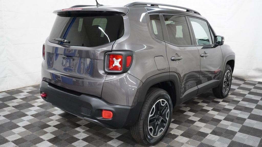 2016 Jeep Renegade Image 7