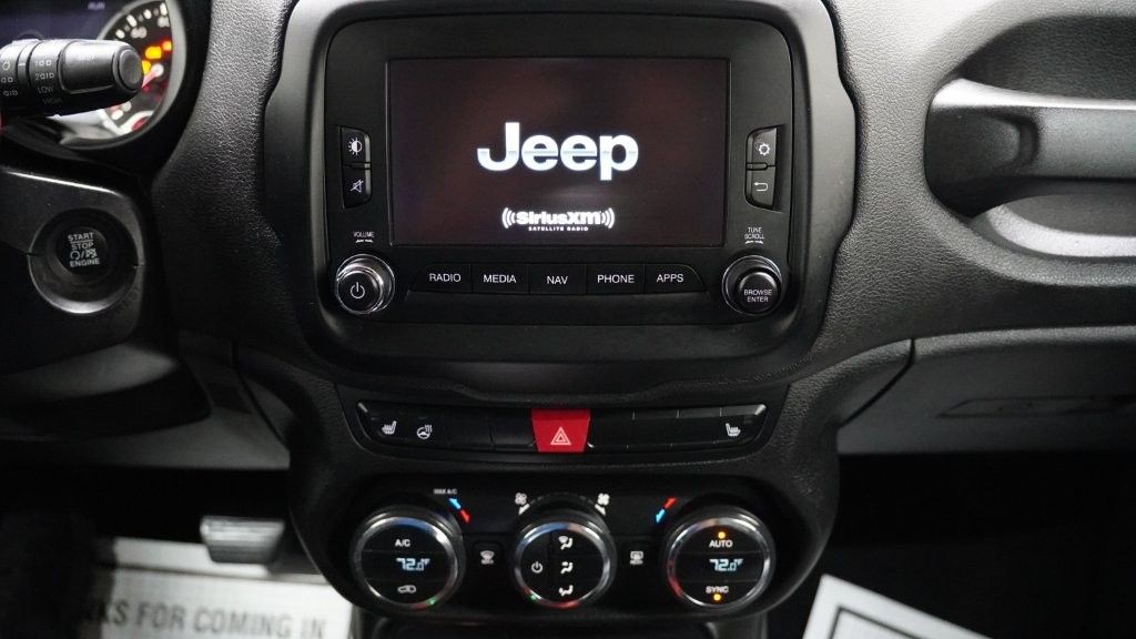 2016 Jeep Renegade Image 23