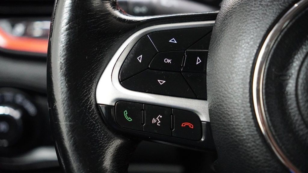 2016 Jeep Renegade Image 26