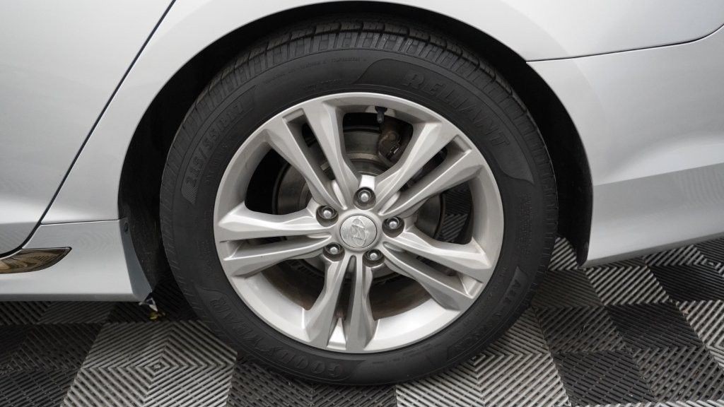 2018 Hyundai Sonata Image 9