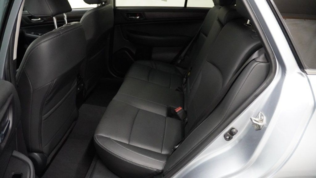 2017 Subaru Outback Image 15