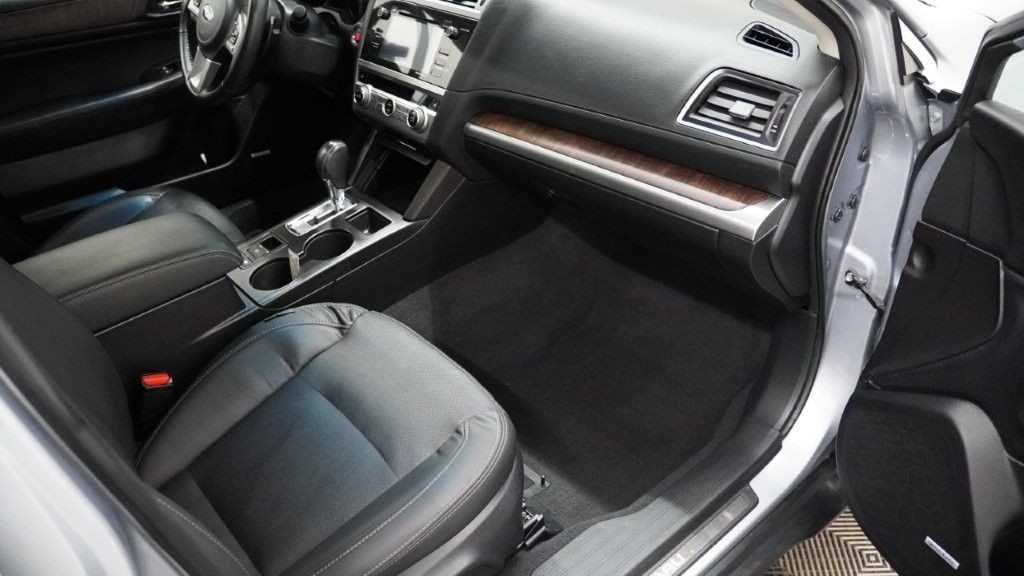 2017 Subaru Outback Image 20