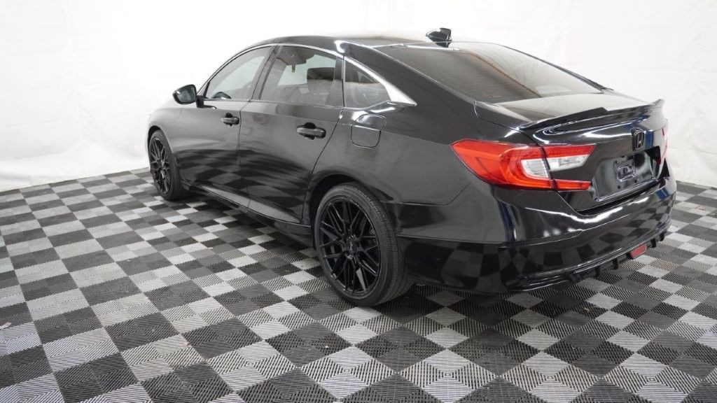 2018 Honda Accord Image 5