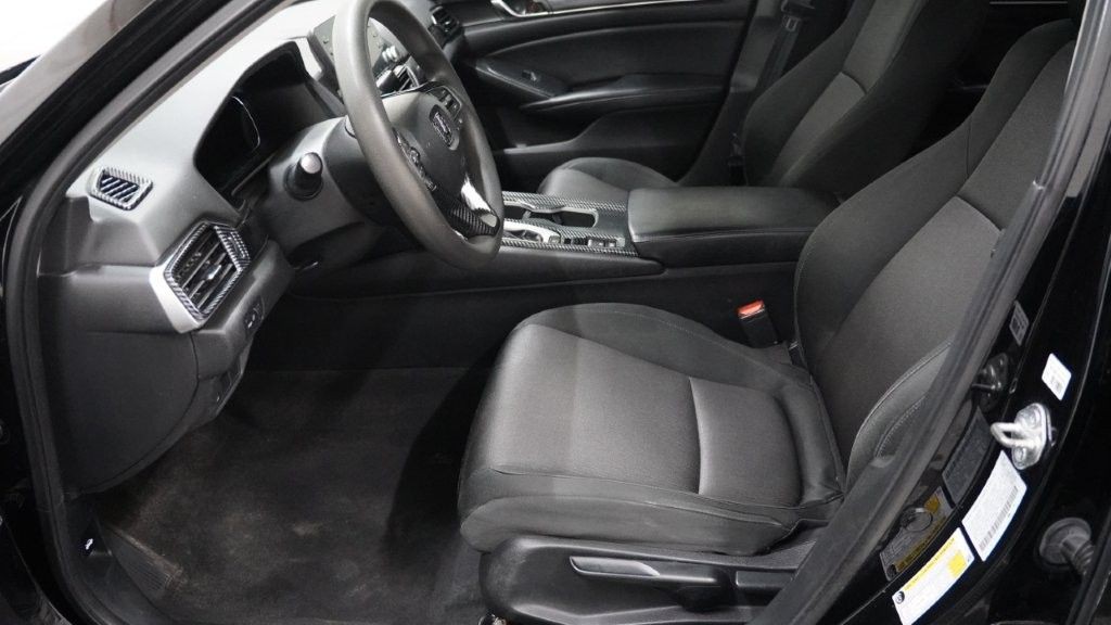 2018 Honda Accord Image 9