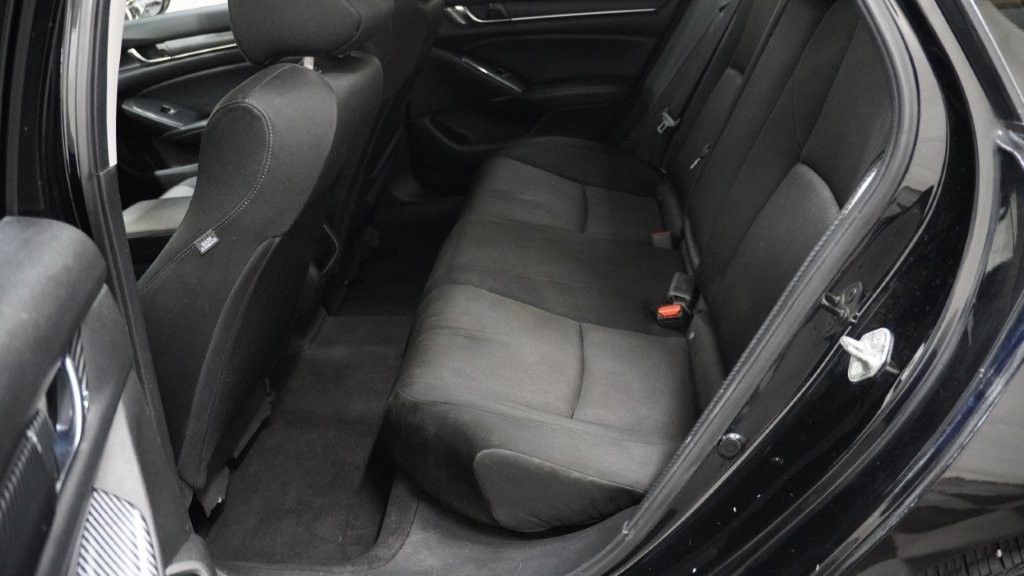 2018 Honda Accord Image 33
